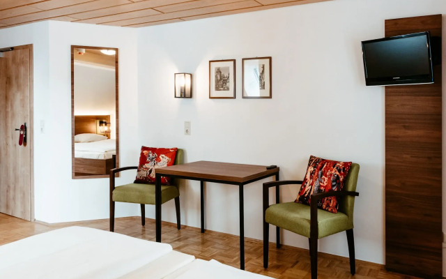Hotel-Gasthof Goldener Greifen