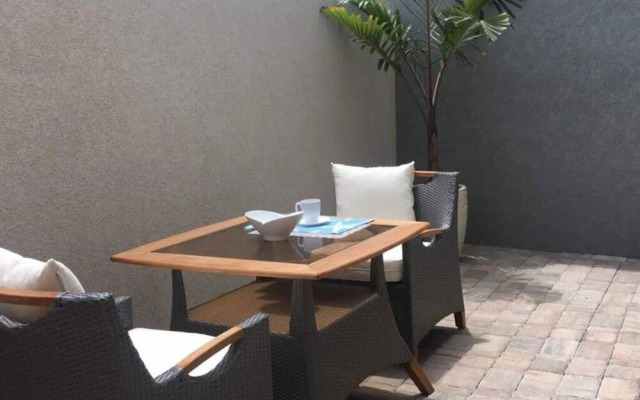 Waykiri Unit A-04, Luxurious New Apartment