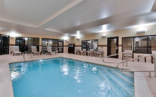 Courtyard by Marriott St. Louis Chesterfield