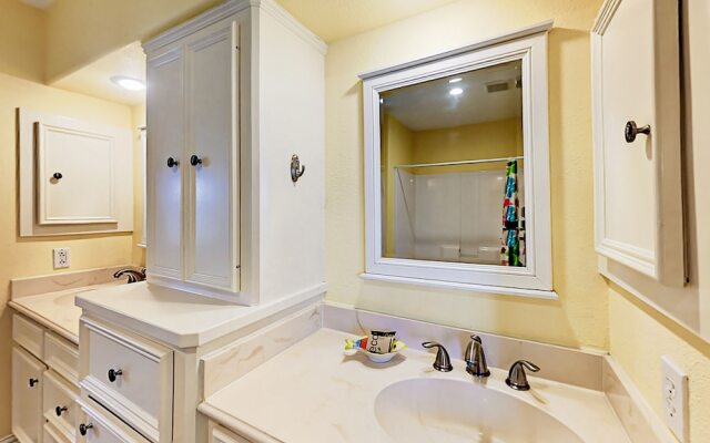 4121 Las Palmas Street Home by RedAwning