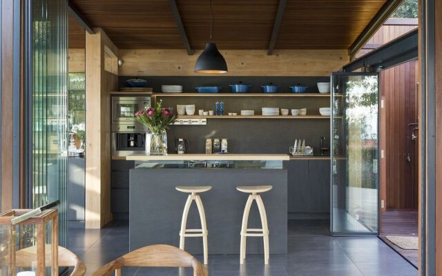 Synergy Treehouse (Pty) Ltd