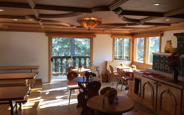 Alpine Rivers Inn