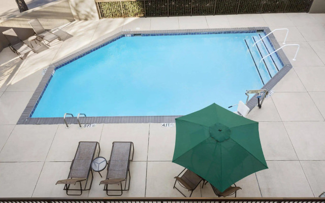 Hampton Inn Collierville