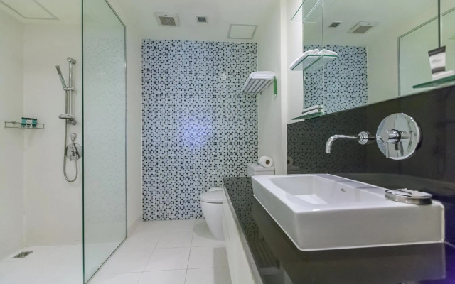 Oakwood Residence Sukhumvit 24 Bangkok