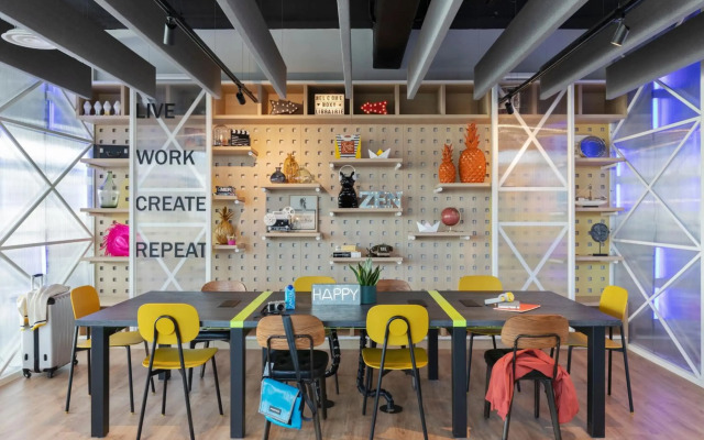 Moxy La Ciotat