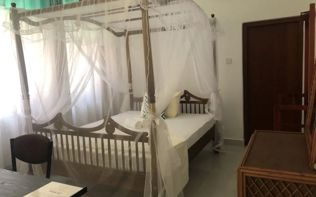 The Retreat Hotel