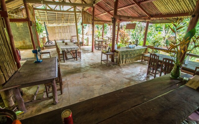 Bamboo Country Lodge