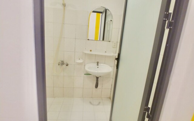 Poseidon Hotel And Apartment