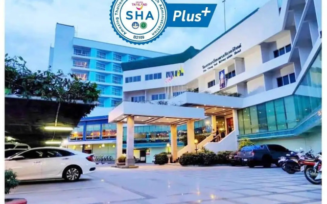 The Viangtak Riverside Hotel