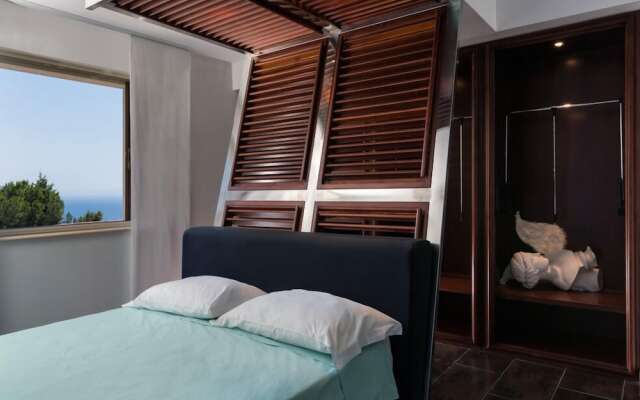 Medea Residence