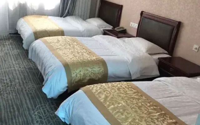 Lulong Jintai Business Hotel