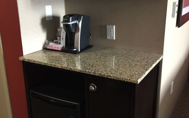 Holiday Inn Express & Suites Woodstock South by IHG