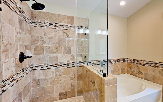 1573 Cree St Home