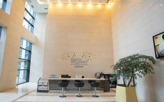 Jingan Ziyuan Apartment