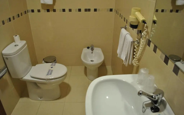 Hotel Restaurante Dama de Baza