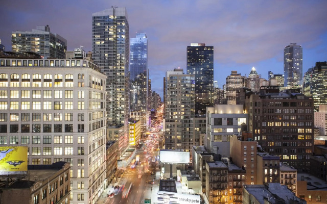 Four Points By Sheraton Manhattan Midtown West