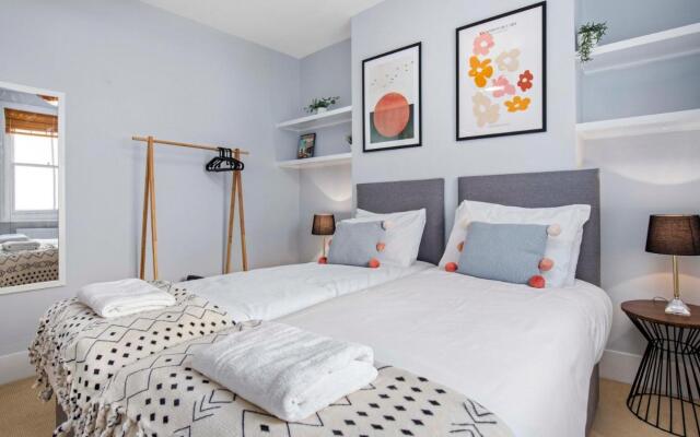 The Townhouse By My Getaways Free Parking