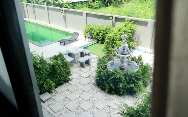 RoomQuest Bangkok Sukhumvit 107