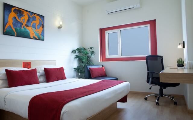 Red Fox Hotel Chandigarh