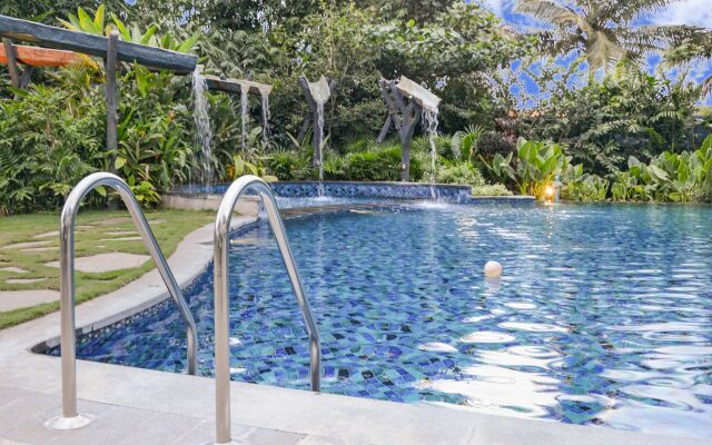 Purple Palms Resort & Spa