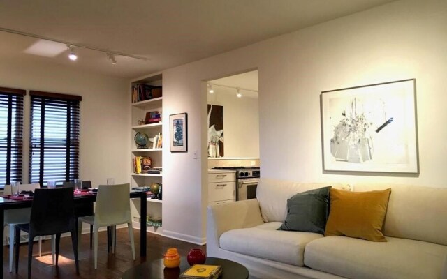 Ellis Street Getaway