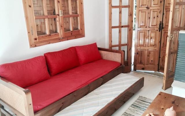 Vitina's Little House