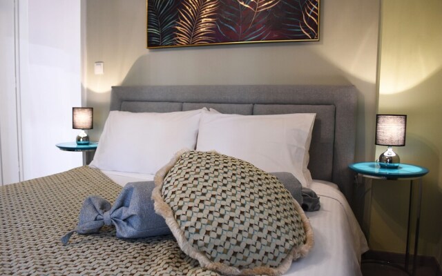 Kosmima Deluxe Apt Must