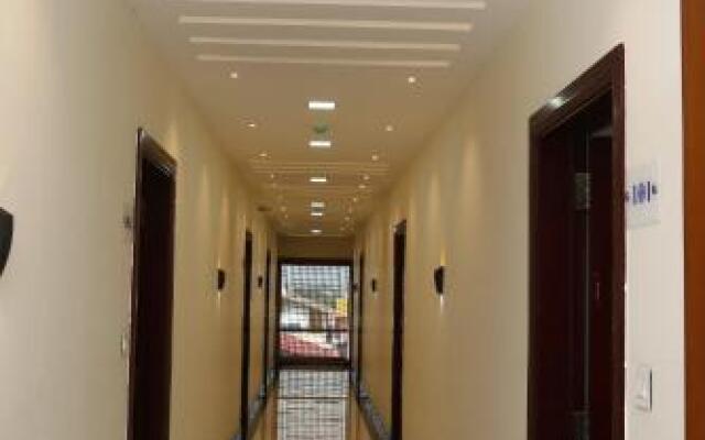 Hotel blue pearl