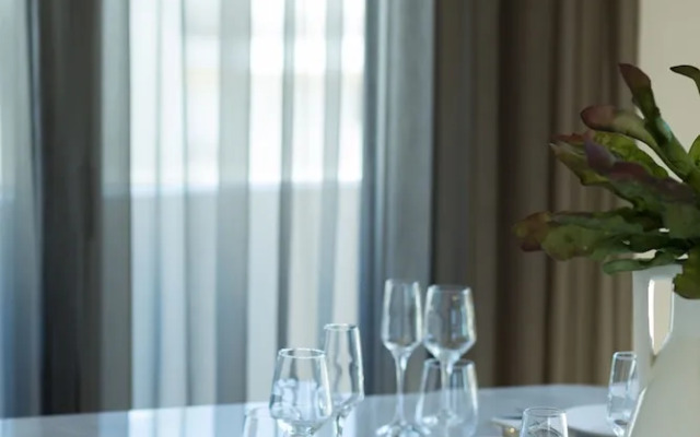 Elaia Luxury Apartments Glyfada
