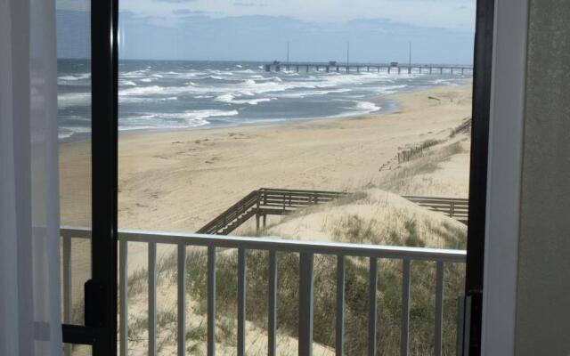 Surf Side Hotel