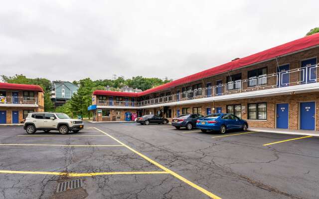Motel 6 Elmsford, NY - White Plains