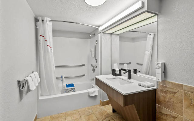 Red Roof Inn Sanford