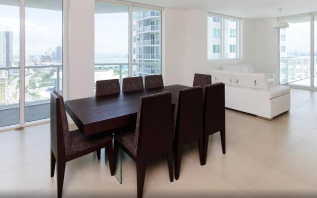 Luxury Ocean View Downtown Miami