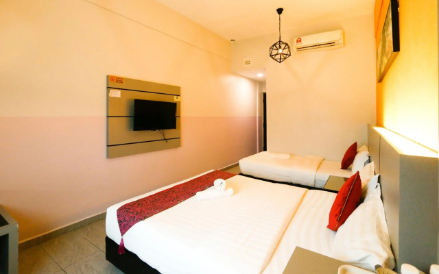 Travelland Hotel