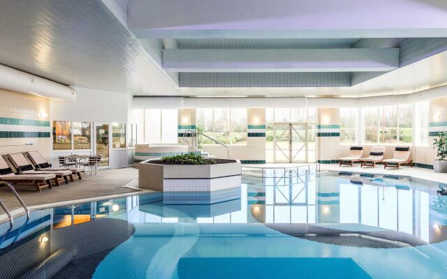 Mercure Daventry Court Hotel