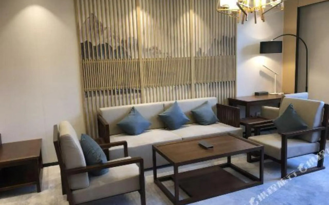 Ningbo Sports Hotel (Beilun Yintai Branch)