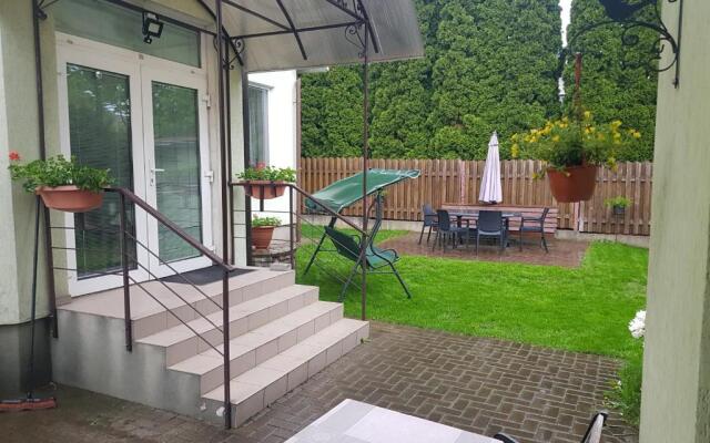 Zveryno guest house