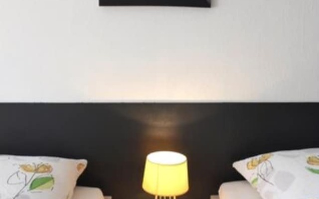 Studios near Basel Airport - RM 114