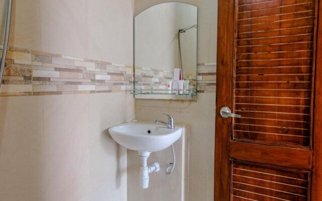 Hotel O El Reyshi Family Residence Syariah