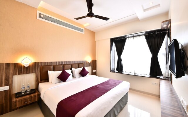 Click Hotel Sagar Plaza Chakan, Pune