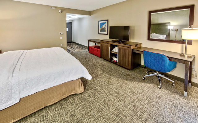 Hampton Inn & Suites Franklin Berry Farms
