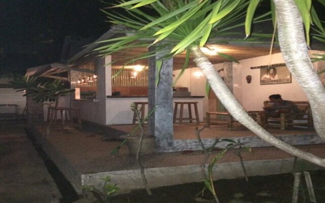 Coral Voice1 Homestay & Bar