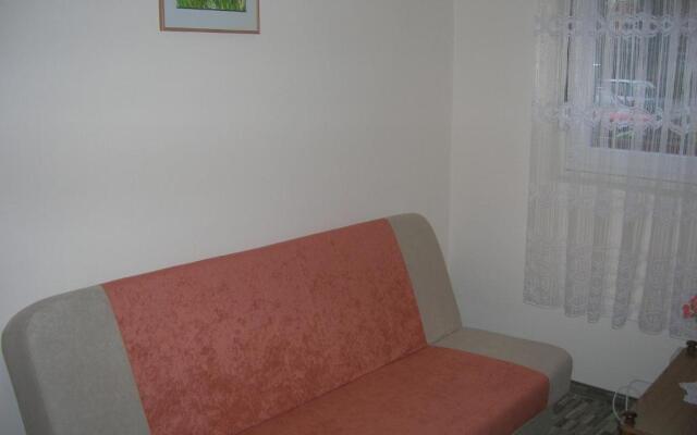 MONA Apartman