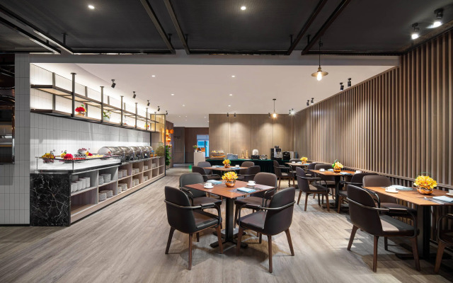 Days Hotel by Wyndham Changsha South