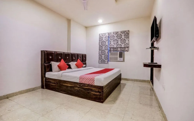 Travellers Inn by OYO Rooms