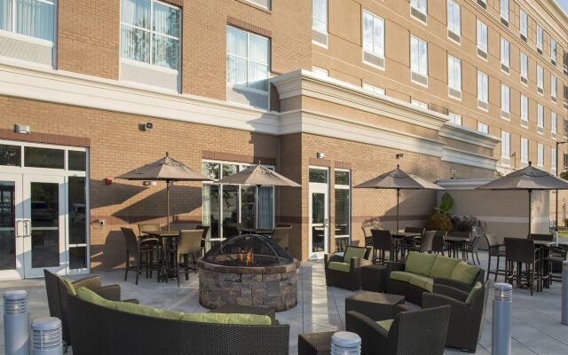 Holiday Inn Indianapolis Airport by IHG
