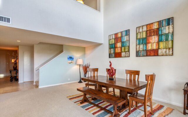 Spinnakers Reach by Vtrips