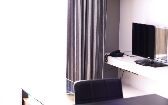 Pebbles Boutique Aparthotel
