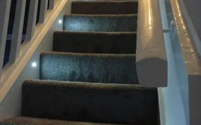 Essex House - Workstays Company UK