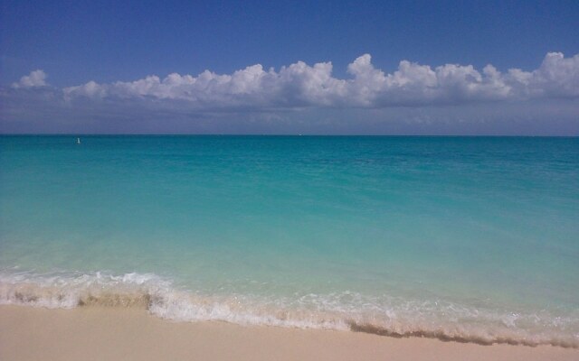 Silver Palm Guest House Turks and Caicos